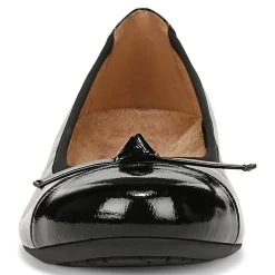 Amorie Flat