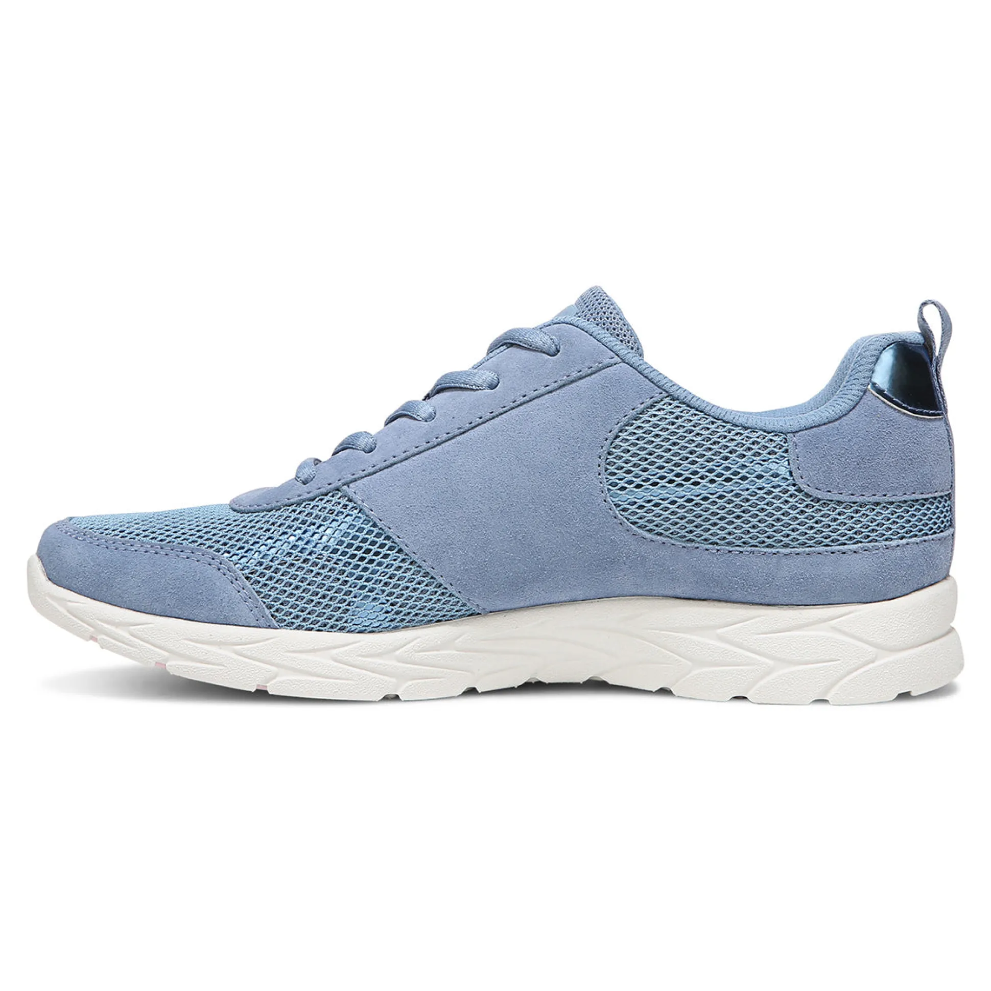 Aviate Sneaker