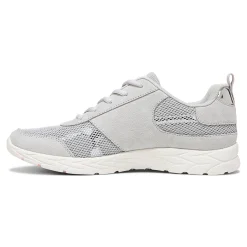 Aviate Sneaker