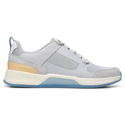 Fearless Sneaker