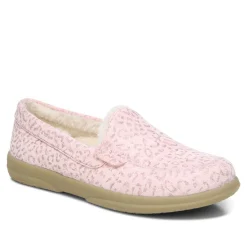 Lynez Slipper