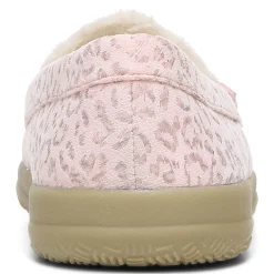 Lynez Slipper