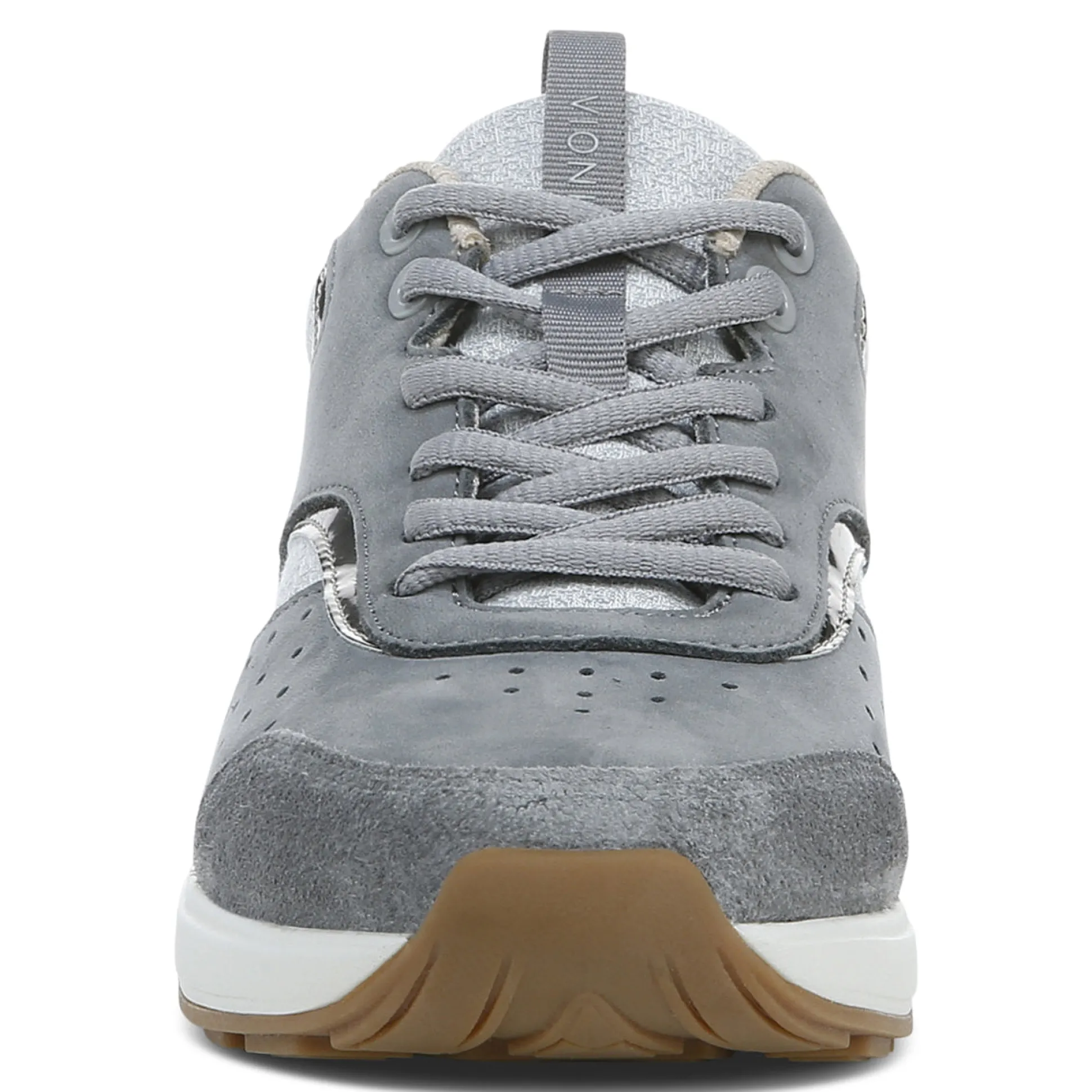 Nova Sneaker
