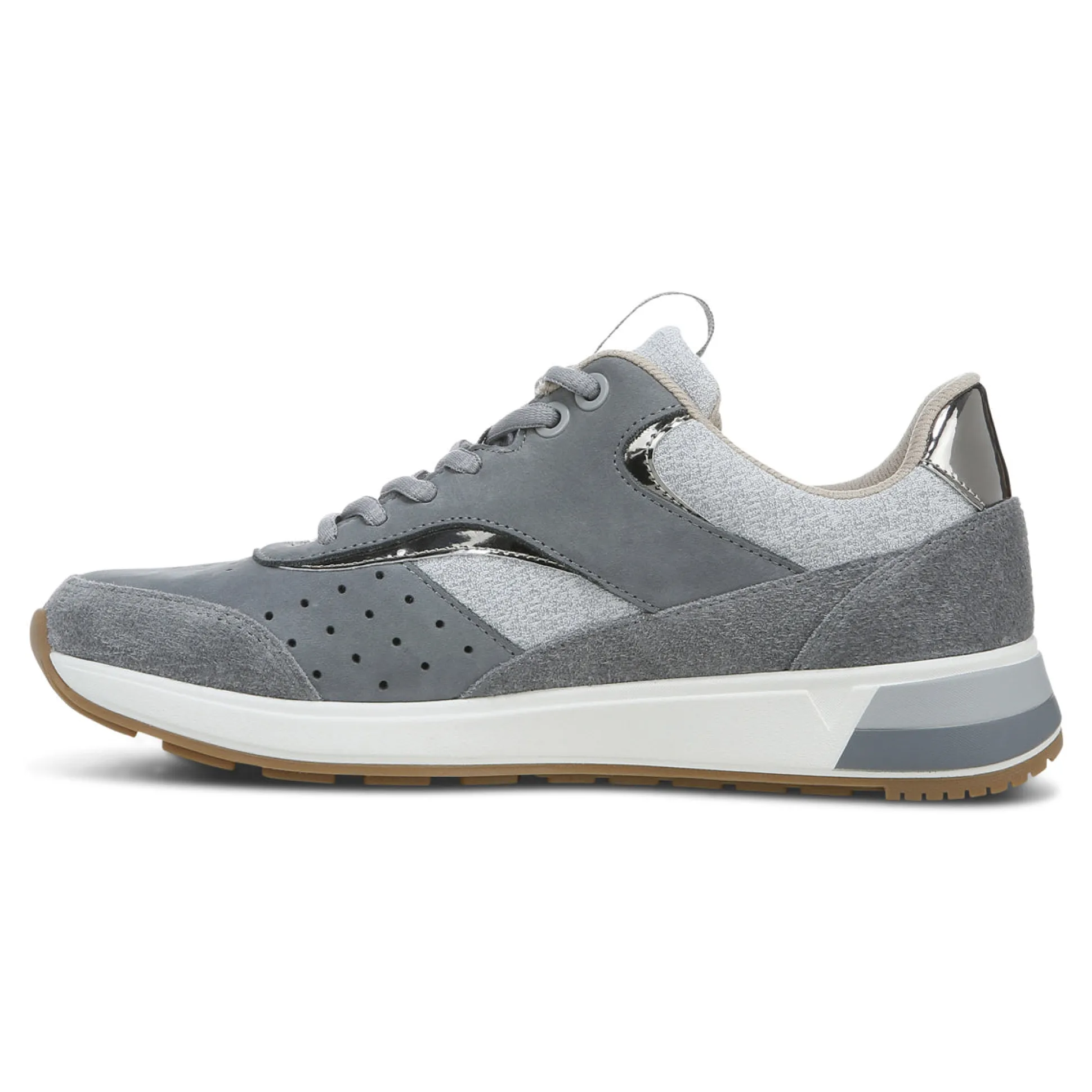 Nova Sneaker