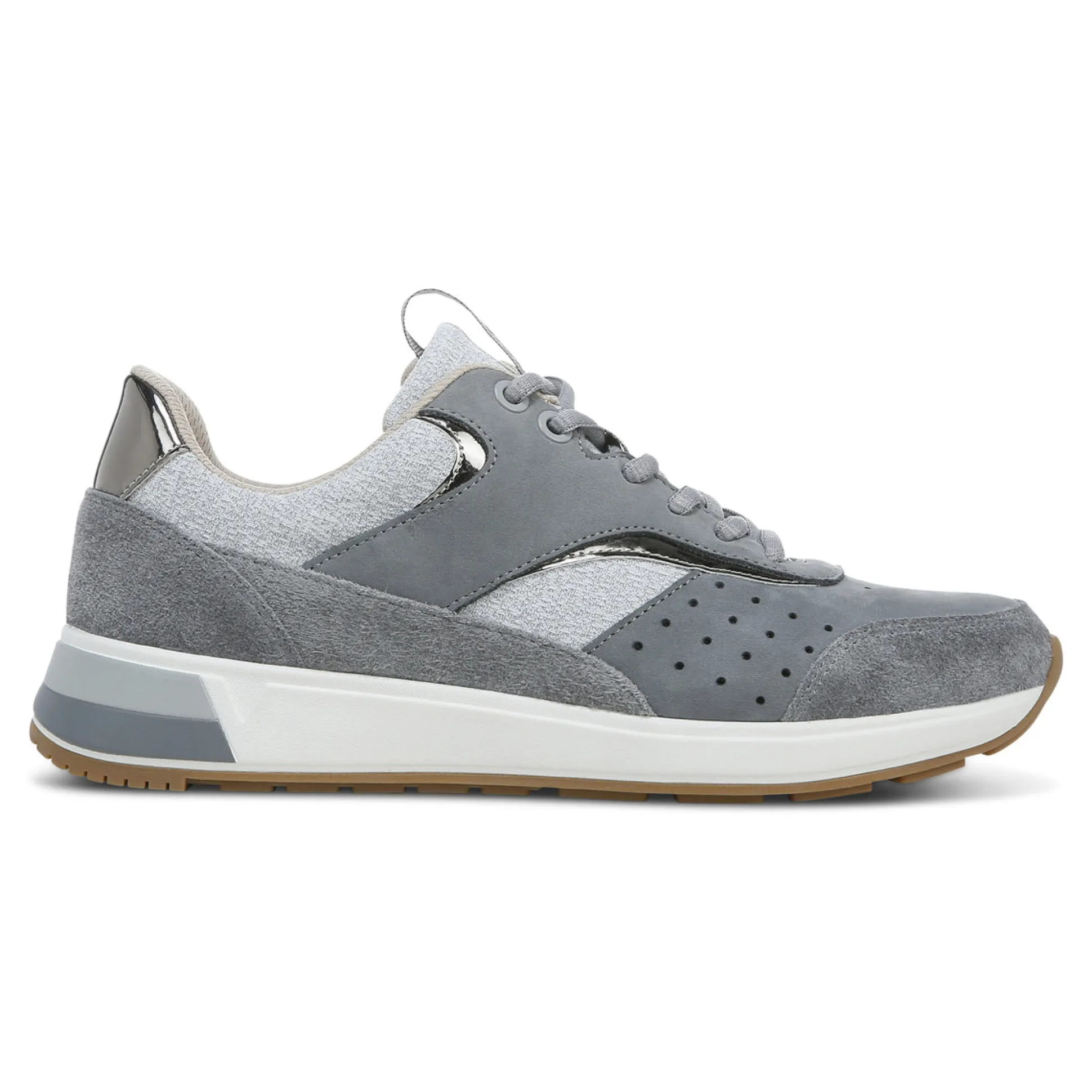 Nova Sneaker