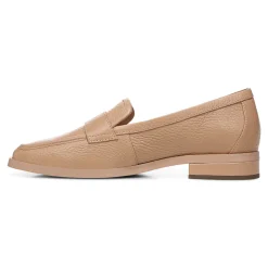 Sellah Loafer