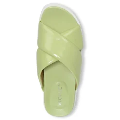 Vesta Platform Lug Sandal